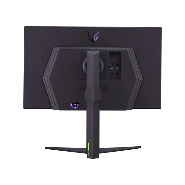 LG Ultragear 27GR93U-B 27" 1Ms 144Hz FreeSync/G-SYNC DisplayHDR™ 400 UHD (3840x2160) Pivot 4K IPS Gaming Monitör - 4