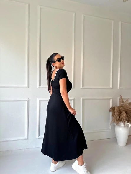 Kadın Yuvarlak Ribana Yaka Beyaz Yırtmaç Detaylı Viskon Tam Boy Elbise - Resim 11