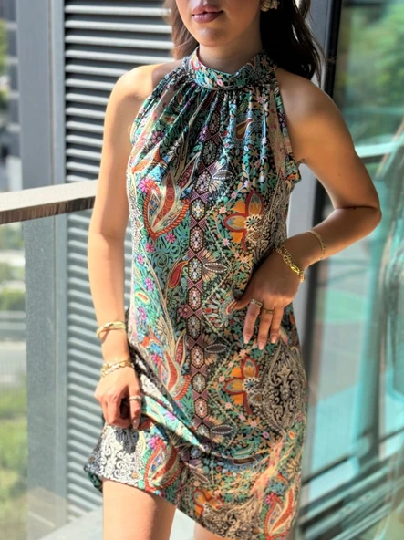 Kadın Kolsuz Boyundan Askılı Desenli Midi Süprem Elbise - Resim 3