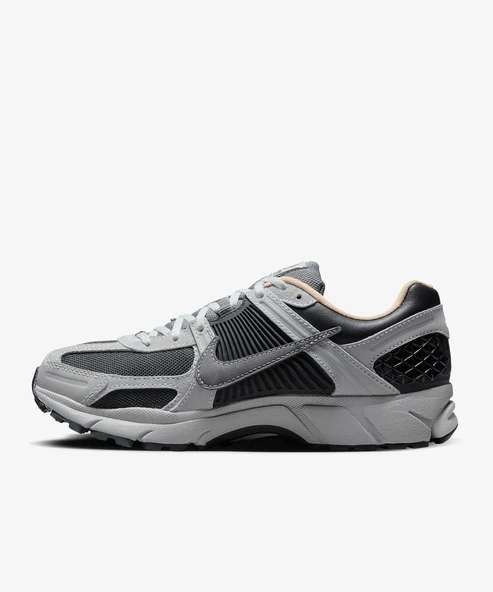 Nike Zoom Vomero 5  HV5982-001 - Resim 2