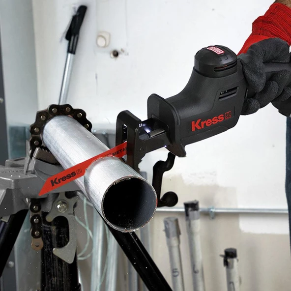 Kress KUE00.91 20Volt Kömürsüz Profesyonel Tilki Kuyruğu Testere (Akü Dahil Değildir) - Resim 5