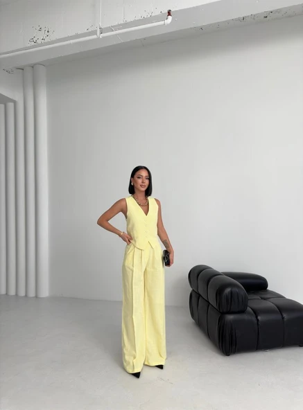 Keten Sirti Çapraz Geçi̇şli̇ Cepken Pantolon Takim ürün görseli