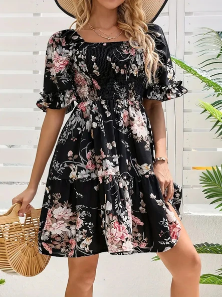 Kadın Kısa Kollu Kare Yakalı Beli Lastikli Kısa Süprem Elbise - Resim 3