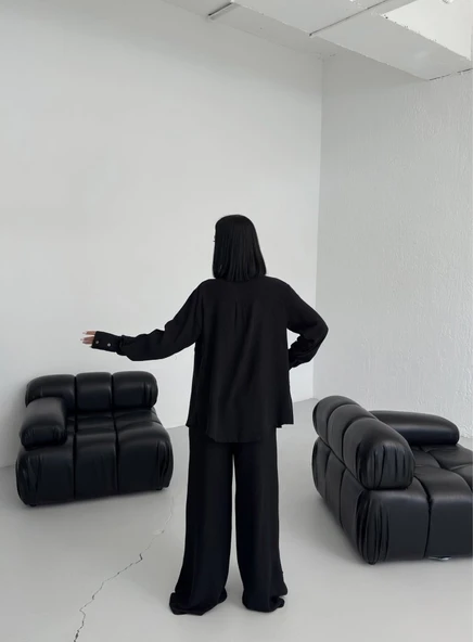 Düğmeli̇ Cepli̇ Keten İki̇li̇ Takim - Resim 2