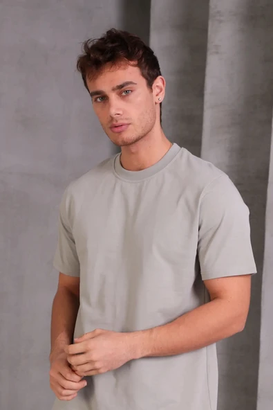 Erkek Relax Fit Bisiklet Yaka %100 Pamuk Rahat Kesim Basic Tişört - 1