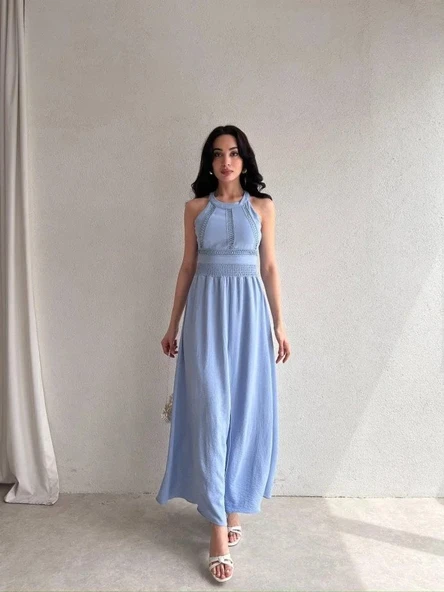 Kadın Krinkil Kumaş Beli Gipeli Halter Yaka Maxi Boy Elbise ürün görseli