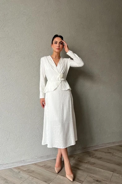 Ekru Pile Detaylı Kruvaze Elbise - Resim 2