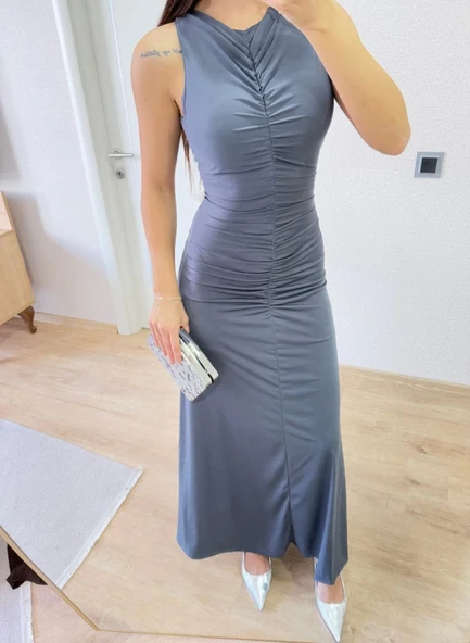 Kolsuz Büzgülü Uzun Elbise - Füme - Resim 2