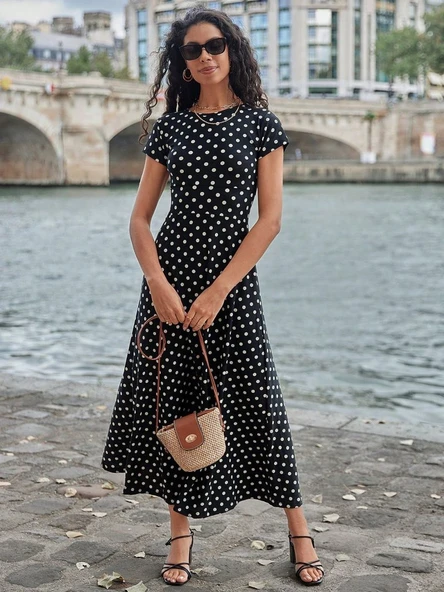 Kadın Kısa Kollu Bisiklet Yaka Puantiyeli Maksi örme Krep Elbise - Resim 8