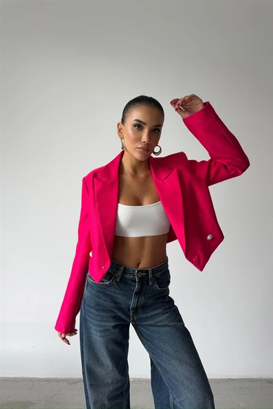 ARKASI İNCİ DÜĞME DETAYLI CROP CEKET - Fuşya - Resim 2