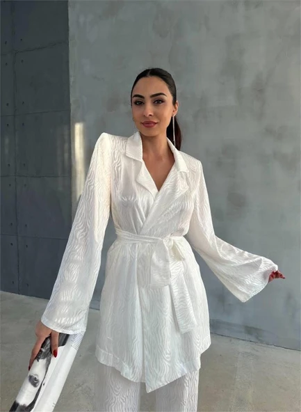 VİSKON JAKARLI BAĞLAMALI GÖMLEK - PANTOLON TAKIM - Beyaz ürün görseli