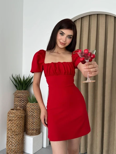 Hessen Sırt Dekolteli Elbise ürün görseli