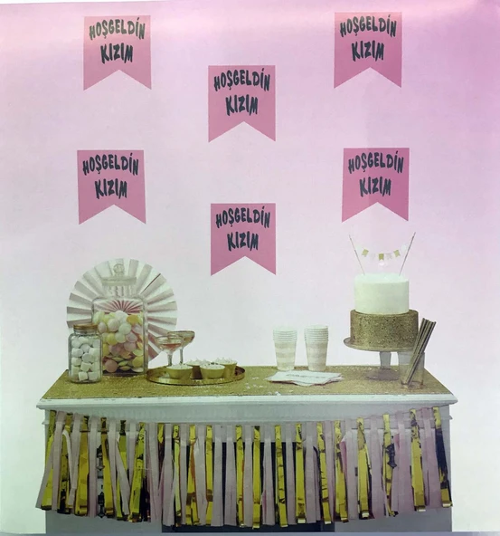 Hoşgeldin Kızım Yazılı Flama Süs Pembe Üzeri Gümüş Renk - 1