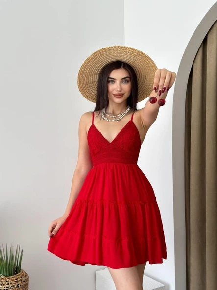 Nivel Göğsü Büzgülü Elbise ürün görseli