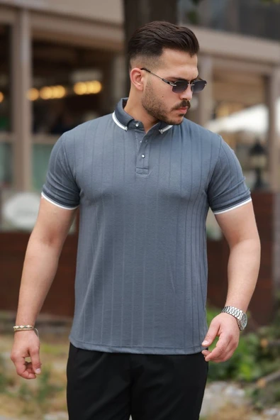 Erkek Düğme Yakalı Jakar Kumaş Kısa Kollu Tişört ürün görseli
