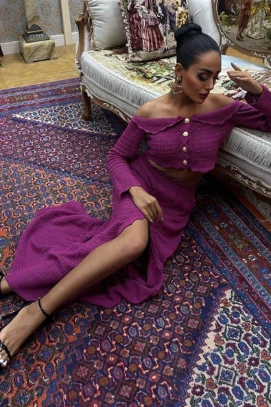 Madonna Yaka Derin Yırtmaç Etekli Şık Triko Takım 10099 - Resim 2