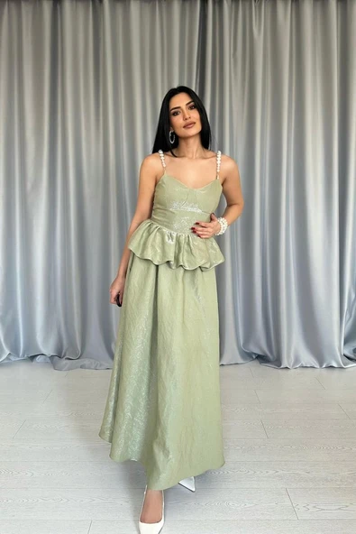 Yeşil Beli Büzgülü İnci Askılı Uzun Elbise - Resim 3