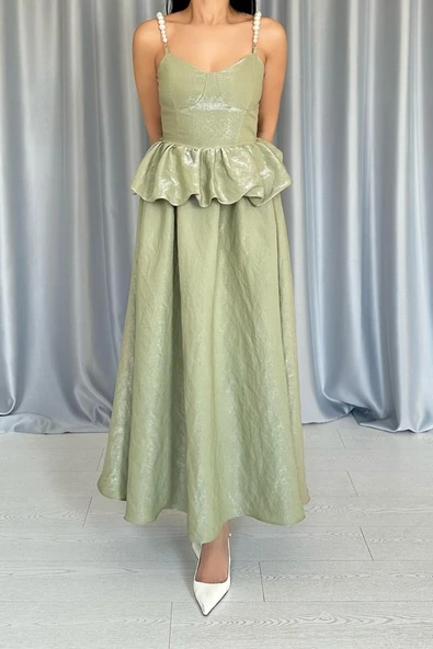 Yeşil Beli Büzgülü İnci Askılı Uzun Elbise - Resim 4