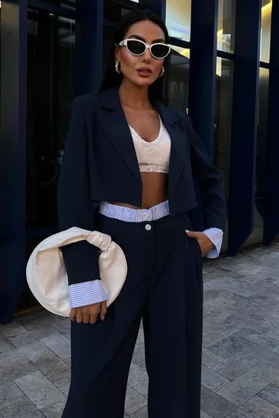 Garni Detaylı Crop Ceketli Takım 10075 - Resim 3