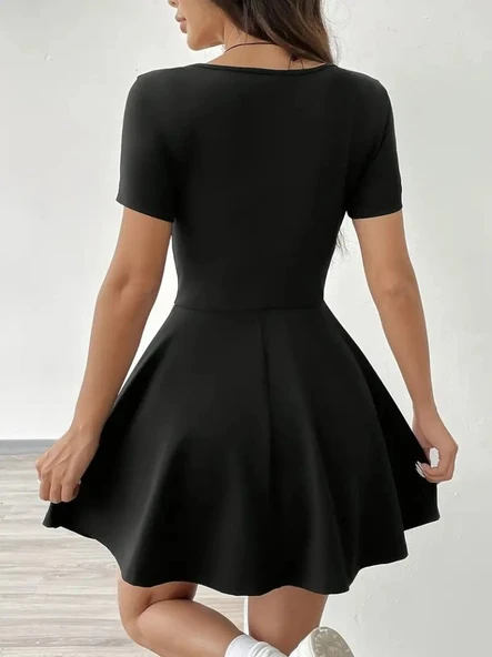 Kadın Kısa Kollu Kare Yaka Short Detaylı Cepli Dalgıç Elbise - Resim 5