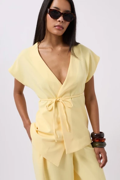 Bağcık Detay Yelek - Resim 3