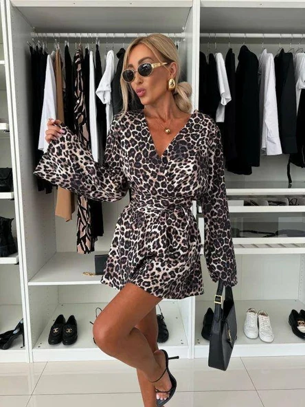 Kadın Salaş Kol Kruvaze Yaka Zebra Desen şort Tulum - 5