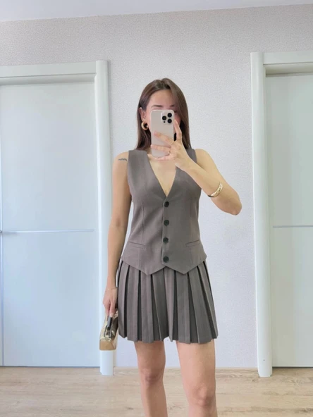 Takım Görünümlu Yelekli Mini Elbise- Füme - Resim 2