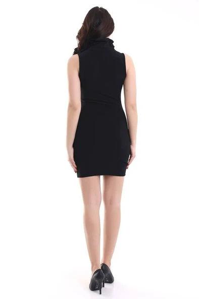 Kadın Kare Yaka Taş Detaylı Yaka Aksesuarlı Sandy Kumaş Fırsat Ürün Diz Üstü Elbise - Resim 8