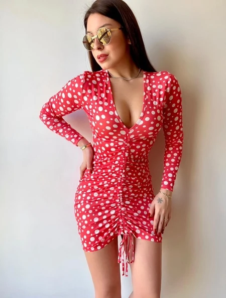 Kadın V Yaka önü Asansör Büzgü Detay Fırsat ürün Puantiyeli Mini Elbise - Resim 4