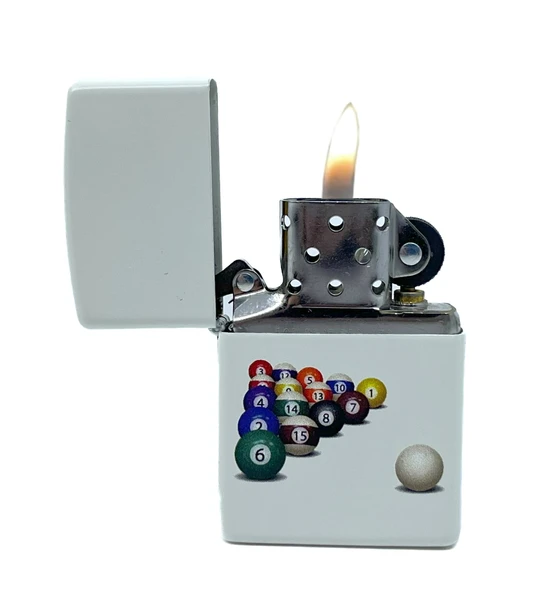 Zippo 8 Ball White Matte Dizayn Çakmak - 3