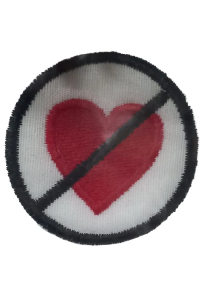 Aplike Ütü İle Yapışan Kalp Girilmez Arma 3 cm ürün görseli