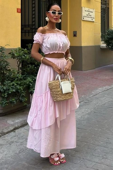 Büzgülü Crop Kat Detaylı Fırfır Etekli Takım 10196 ürün görseli