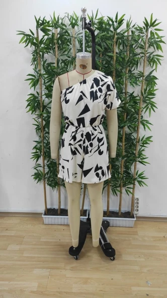 Kadın Tek Omuzdan Açık Beli Lastikli Desenli Süprem Tulum - Resim 6