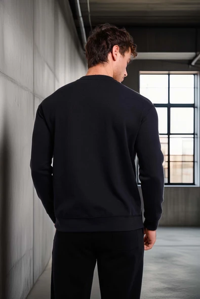 Wenders Relax Fit Basic Fırçalı Interlok Bisiklet Yaka Erkek Sweatshirt - Siyah - Resim 8