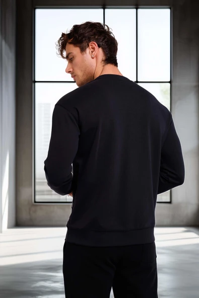 Wenders Relax Fit Basic Fırçalı Interlok Bisiklet Yaka Erkek Sweatshirt - Siyah - Resim 5
