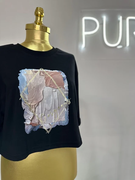 GORGEOUS -KADIN GİYİM-CROP OVERSIZE MODEL-DİJİTAL TEKNOLOJİ BASKI - 2