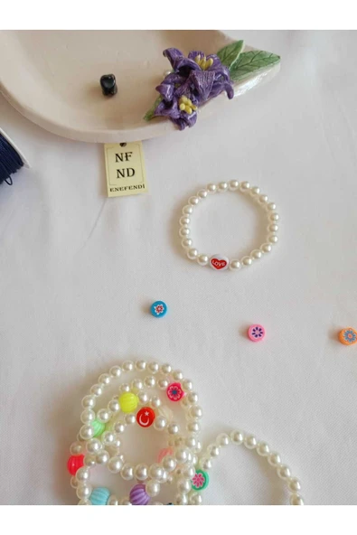 İNCİLİ VE LOVE BONCUKLU BİLEKLİK İNCİ BONCUKLU ŞANS BEREKET ARKADAŞ SEVGİLİ EŞ ÇOCUK HEDİYE - Resim 2