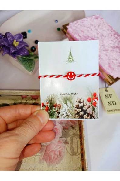 KIRMIZI BONCUKLU MARTENİÇKA BİLEKLİK ŞANS ARKADAŞ SEVGİLİ EŞ ÇOCUK HEDİYE BAHAR BİLEKLİĞİ KARTLI ürün görseli