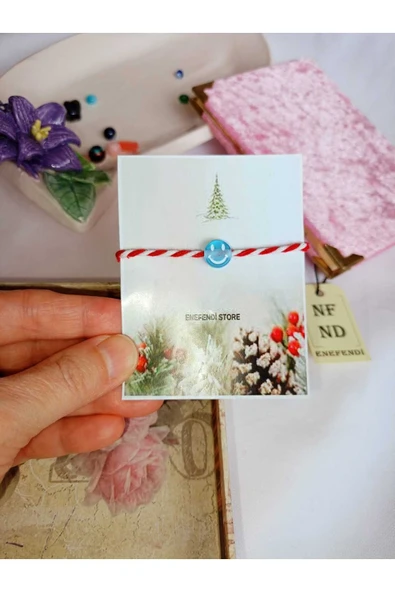 MAVİ ŞEFFAF BONCUKLU MARTENİÇKA BİLEKLİK ŞANS ARKADAŞ SEVGİLİ ÇOCUK HEDİYE BAHAR BİLEKLİĞİ KARTLI ürün görseli