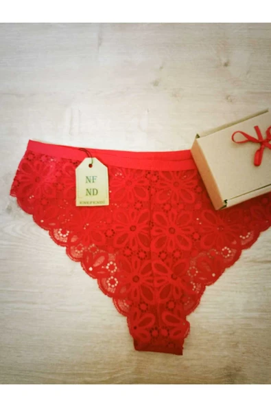 YILBAŞI DANTELLİ GÜPÜRLÜ KIRMIZI NOEL HEDİYE PAKETLİ KÜLOT 38-40 İÇÇAMAŞIRI - 4