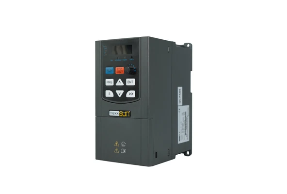 5,5Hp (4 kW) Solar Pompa Sürücüsü (3x220) ürün görseli