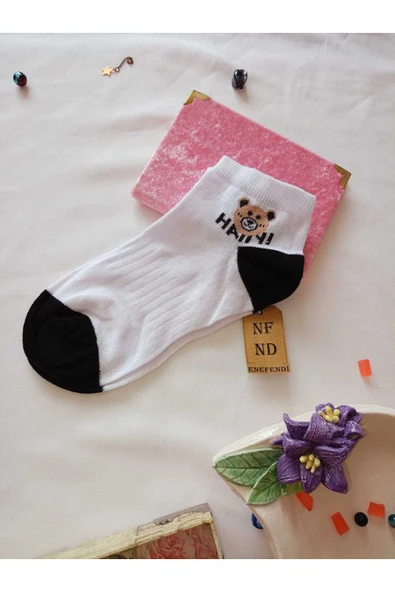 3 ÇİFT DİKİŞSİZ ÇORAP PATİK YUMUŞAK PAMUKLU KISA KONÇ DESENLİ KADIN ÇORABI 36-40 SİYAH BEYAZ - 4