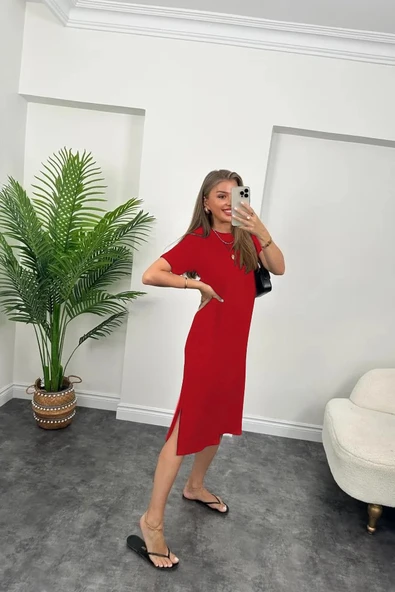 Kadın Kısa Kollu Yırtmaç Detaylı Salaş Viskon Elbise - Resim 2