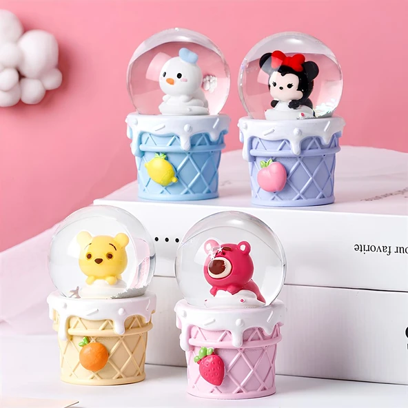 Mickey Mouse Işıklı Kar Küresi Model 3 ürün görseli