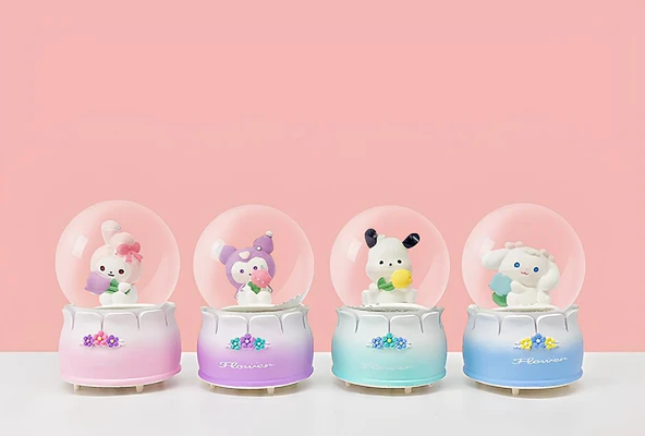 Kuromi Işıklı Kar Küresi 9 Cm ürün görseli