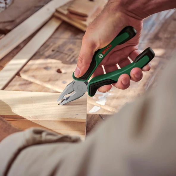 Bosch Universal 17 Parça El Aleti Seti 1600A02BY5 TEŞHİR - 4