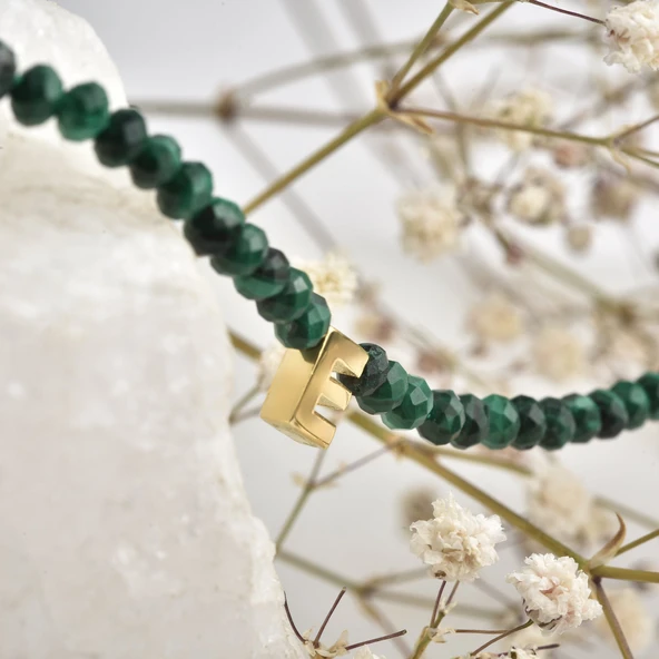 925 Ayar Gümüş Altın Kaplama Malakit Doğal Taş Harf Kolye - NGS00116 - 2