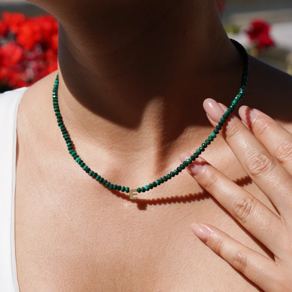 925 Ayar Gümüş Altın Kaplama Malakit Doğal Taş Harf Kolye - NGS00116