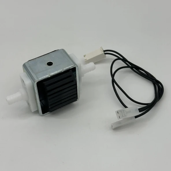 Karcher Puzzı 8/1 C - 10/1 C Koltuk Yıkama Su Pompası Tip 2 - Resim 11