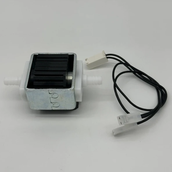 Karcher Puzzı 8/1 C - 10/1 C Koltuk Yıkama Su Pompası Tip 2 - Resim 10